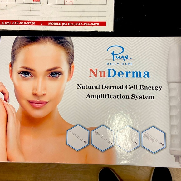 Pure Daily Care - Picture 1 of 3
